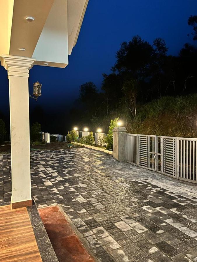 Munnar Alkaline Villa מראה חיצוני תמונה